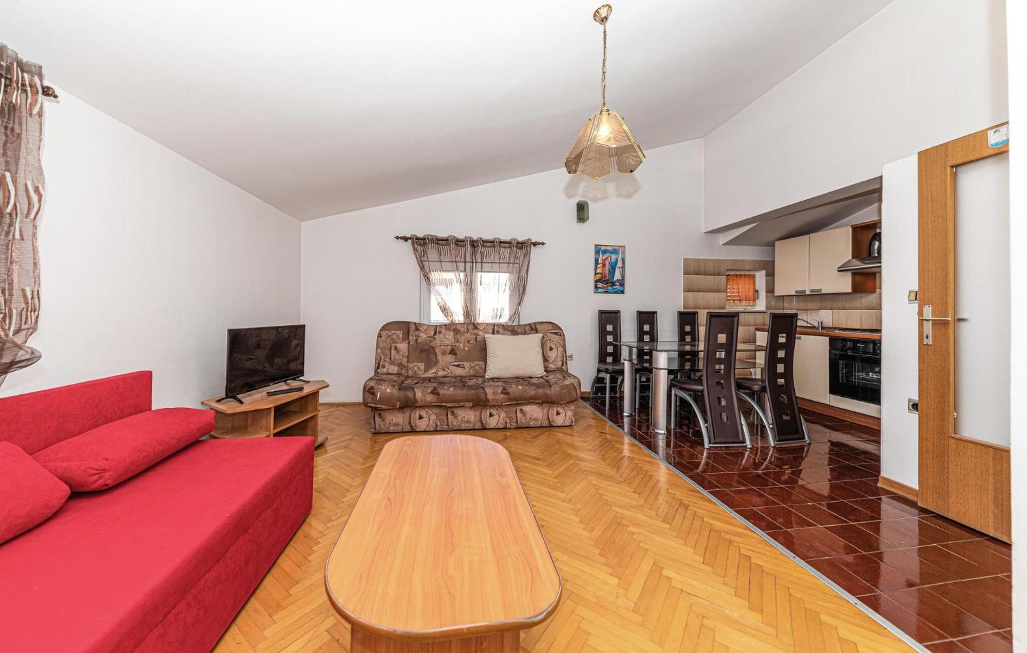 Gorgeous Apartment In Kastel Kambelovac With Wifi Kaštela Kültér fotó